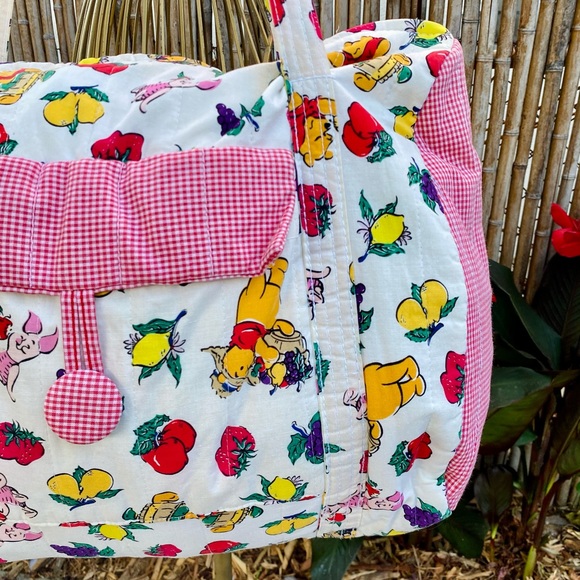 Winnie the Pooh Vintage Duffle Bag - Picture 3 of 8